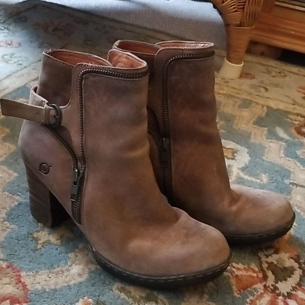 Born leather ankle boots